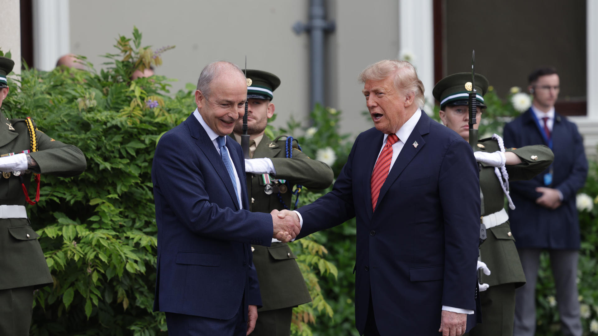 Simon Harris Distances Himself from 'Moron' Post as Coalition Manages Trump Visit Fallout